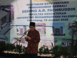 Acara Peletakan Batu Pertama Dalam Pembangunan Gedung Universitas Muhammadiyah Palembang.