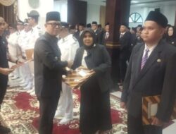 Bupati OKU H.Teddy Meilwansyah Melantik Sejumlah Kepsek Melalui Sistem Digital Di Wilayah Kabupaten Ogan Komering Ulu